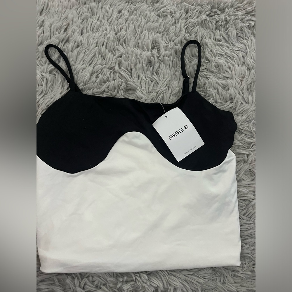 Forever 21 Black & White Cropped Tank